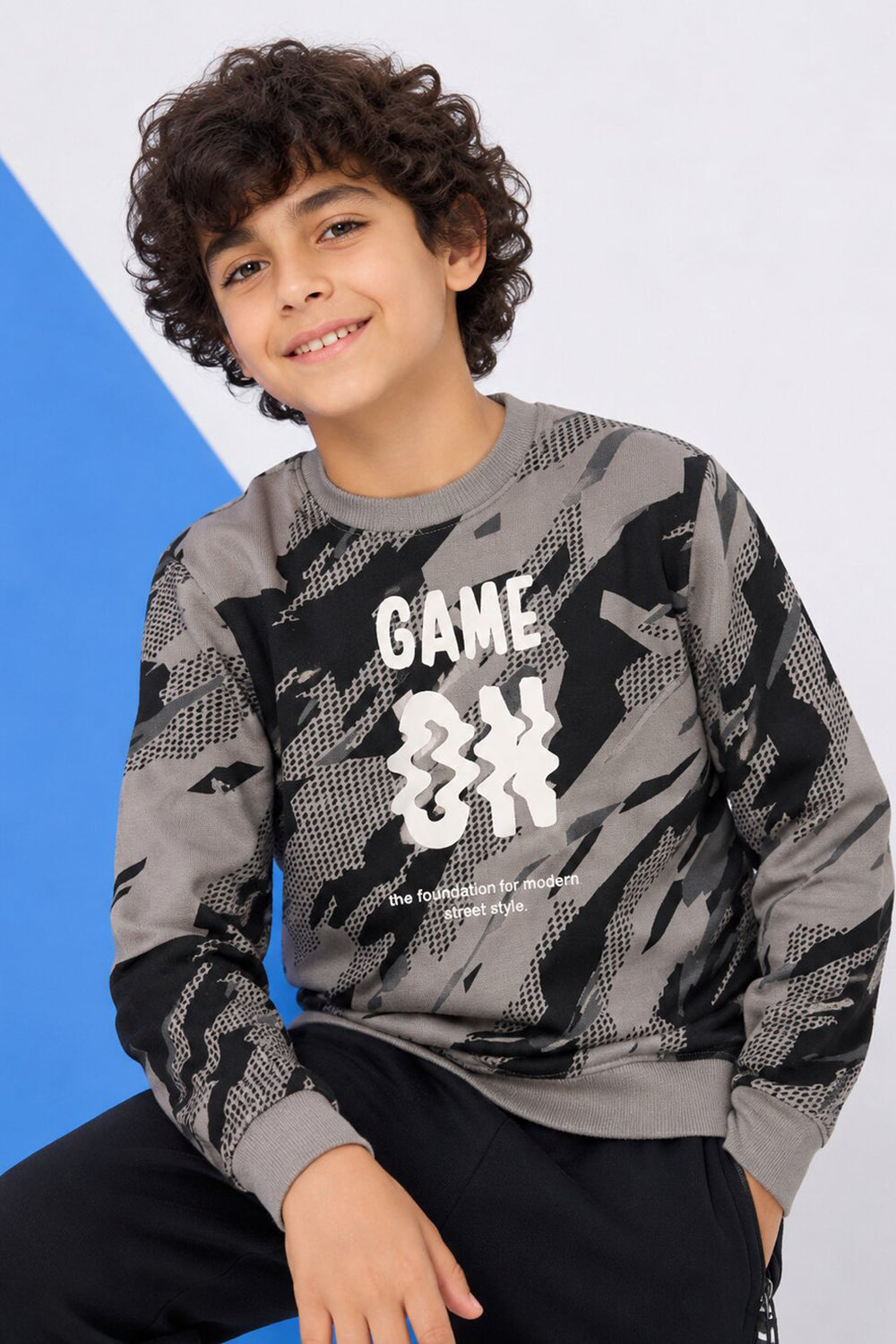 Tweens Boys Regular Fit Grey Tie-Dye Sweatshirt