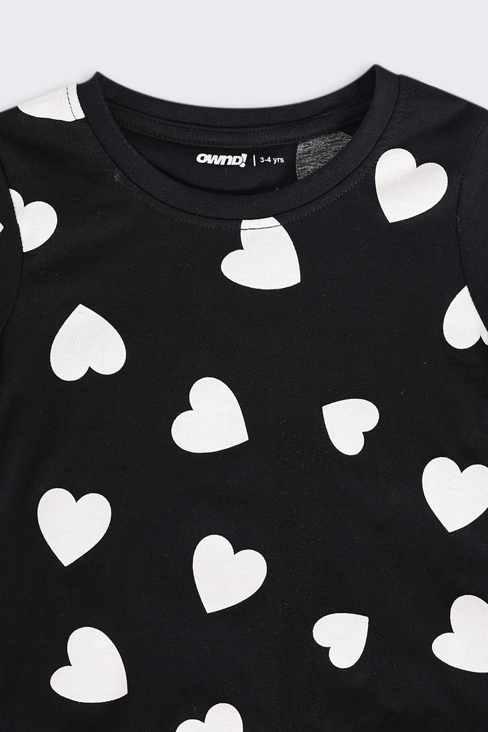 Girls Regular Fit Black Heart Printed T-Shirt