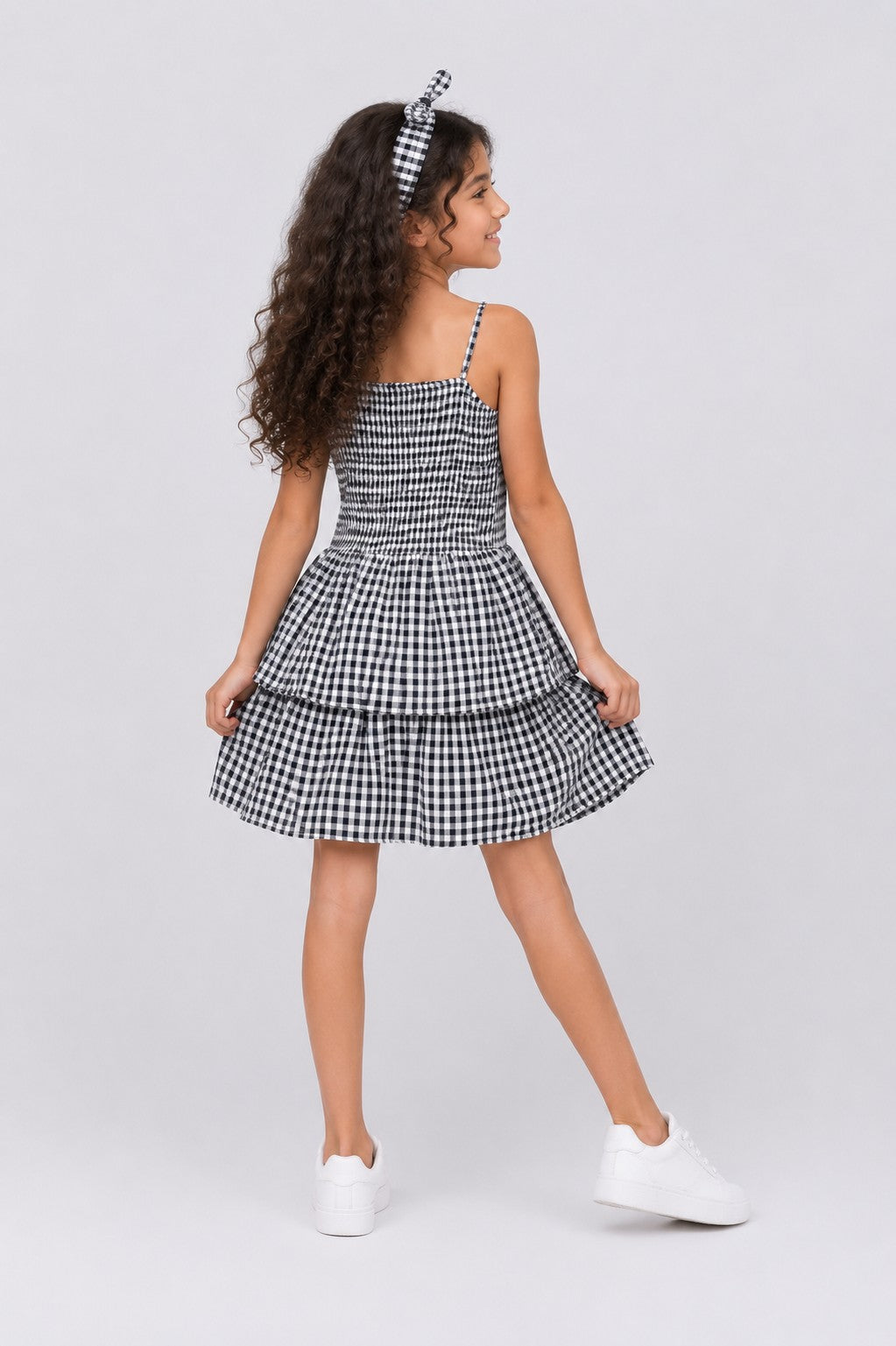 Tweens Girls Black Gingham Tiered Sleeveless Dress