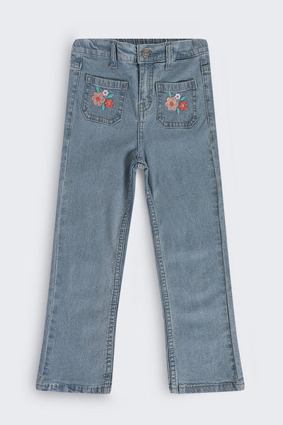 Girls Light Blue Embroidered Regular Fit Jeans With 4 Pocket
