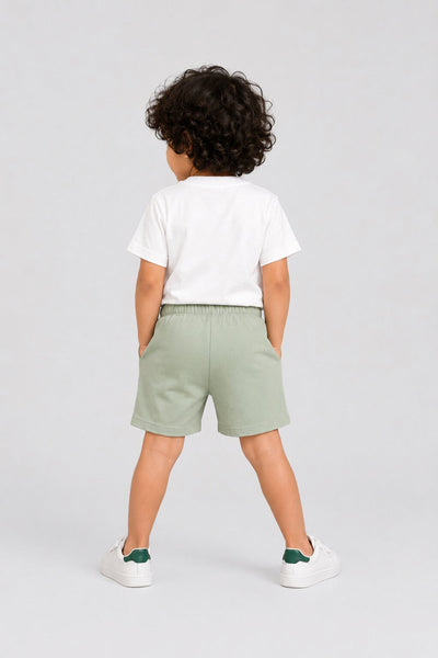 Green Regular Fit Shorts With 2 Pocket For Boys