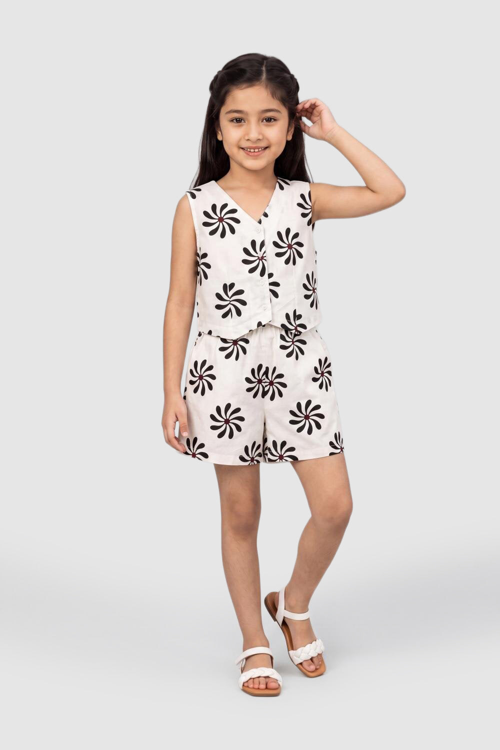 Off White Floral Regular Fit Co Ord Set For Tweens Girls
