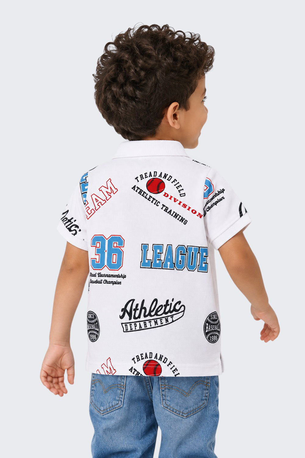 Boys Regular Fit White Typographic Print T-Shirt