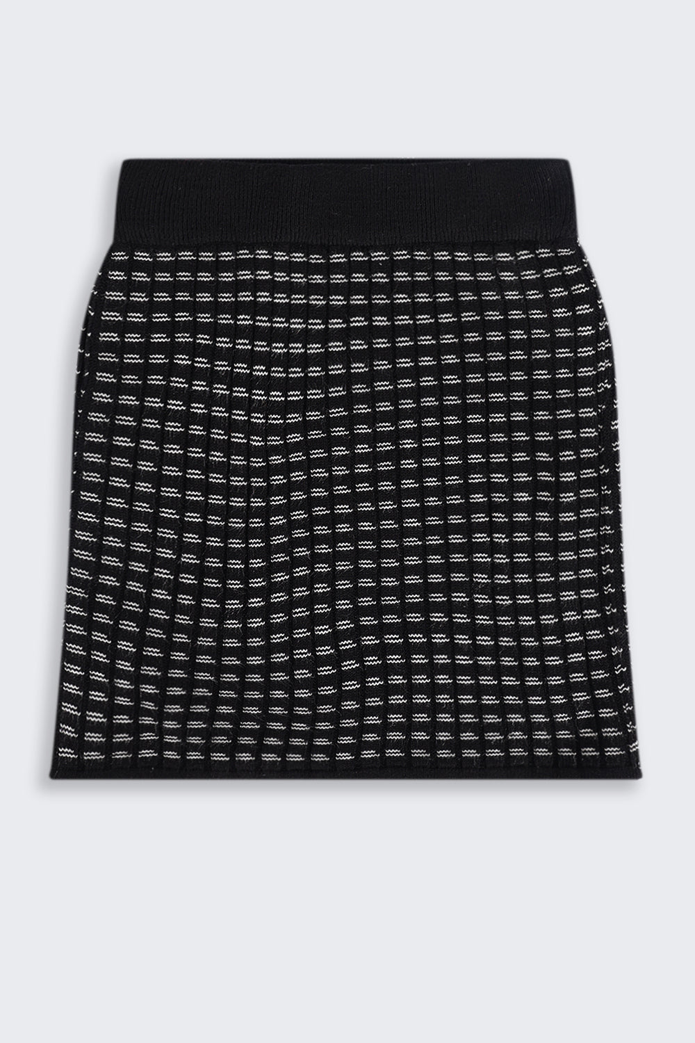 Tweens Girls Mid Rise Black Self Design Skirt