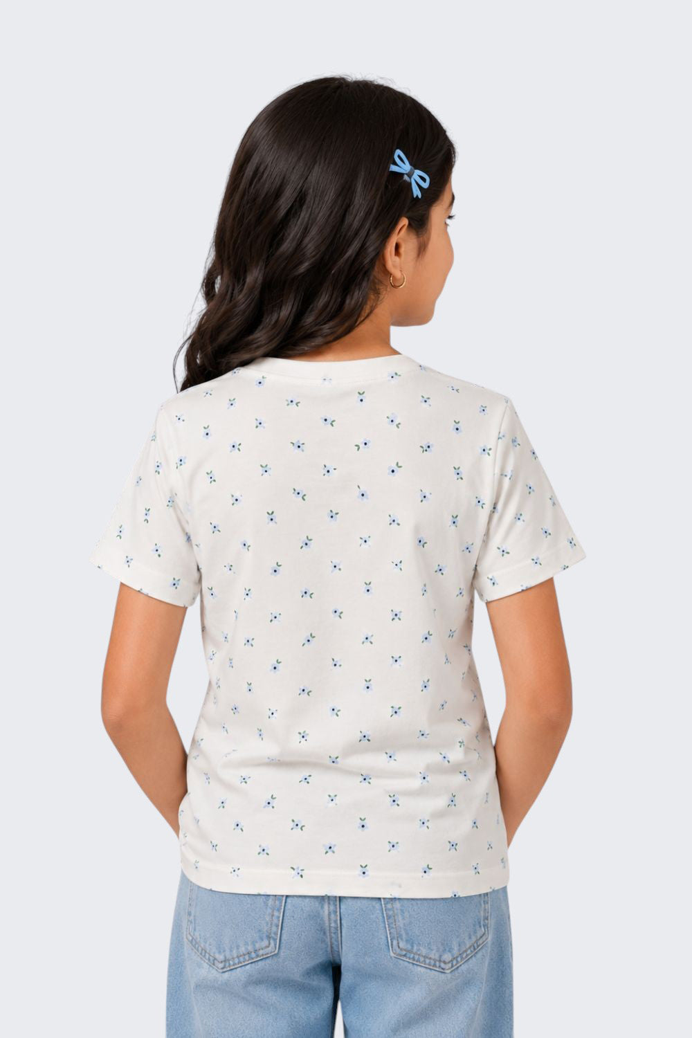 Tweens Girls Regular Fit White Floral T-Shirt