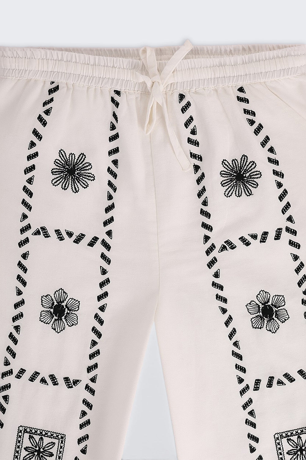 Off White Floral Regular Fit Pant